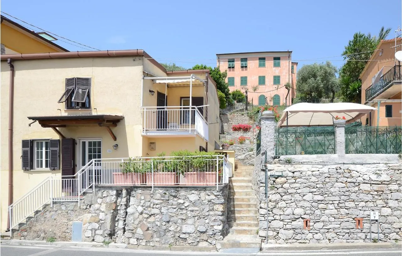 Cozy Apartment In Portovenere With Kitchenette contacts